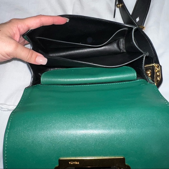 Prada Cahier Bag - Picture 4 of 9